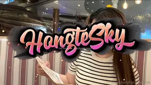 คลิปหลุด Hongteskykub ฮ่องเต้เย็ดสดแตกในน้องหลุยส์สาวหมวยนมโต โดนจับดูดควยให้ฟิน-300x450